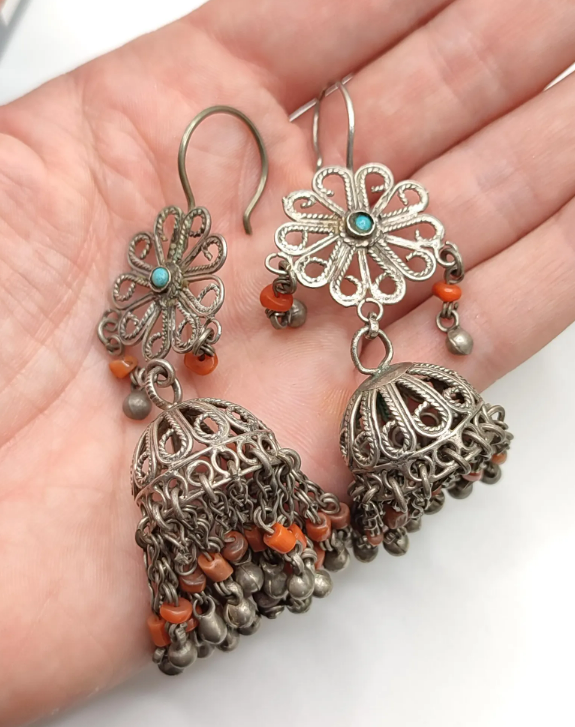 Antique Afghan silver and coral pendant earrings - Image 3