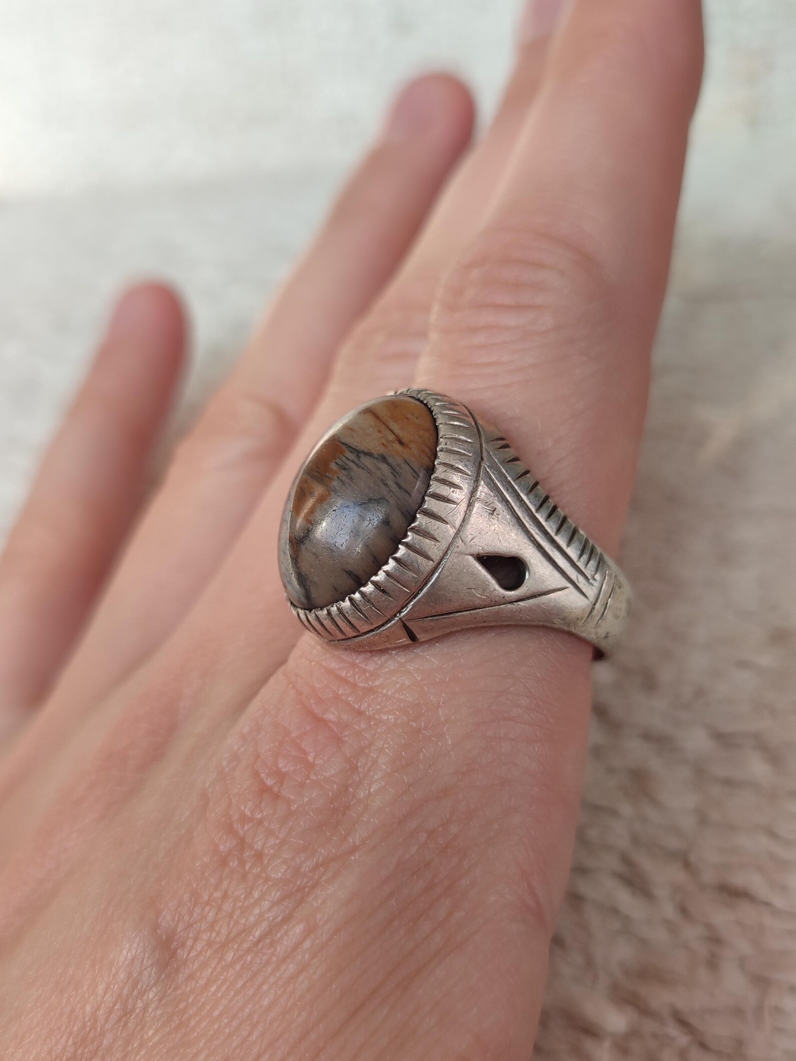 Vintage silver Jasper stone ring. Big size Jasper silver ring, ethnic vintage ring. Jewelry for men, antique ring. Big brown stone boho ring. Two small drop shaped openings on both sides in the silver setting.