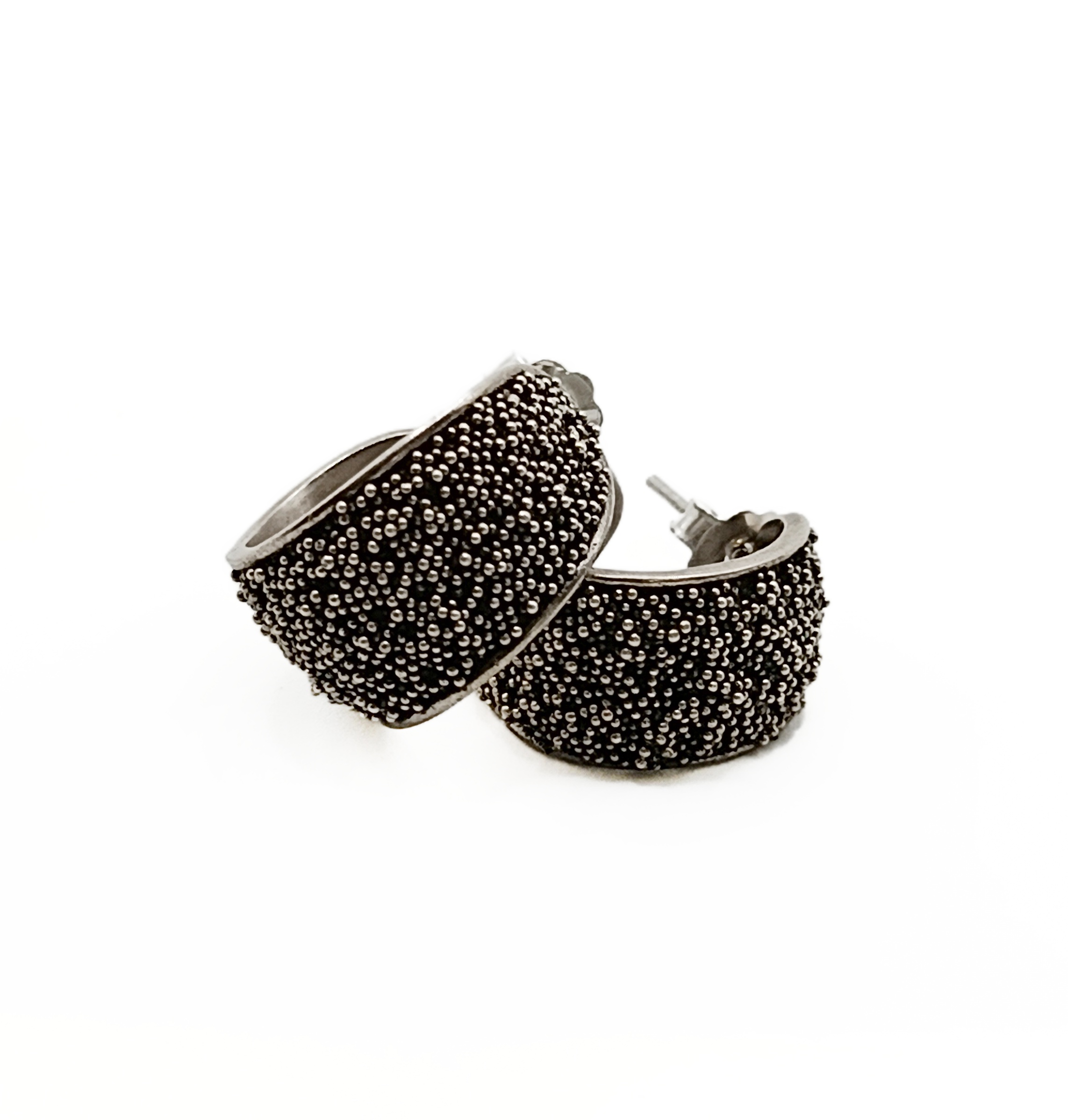 Granulated silver small ear hoops Bali - Image 4